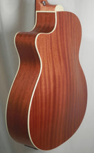 Load image into Gallery viewer, Guild OM-240CE Natural Satin Orchestra Model Cutaway Acoustic Electric
