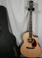 Load image into Gallery viewer, Larrivee LV-03 Rosewood Vine Special

