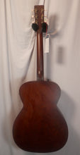 Load image into Gallery viewer, Art &amp; Lutherie 045570 Legacy Bourbon Burst Concert Hall Acoustic
