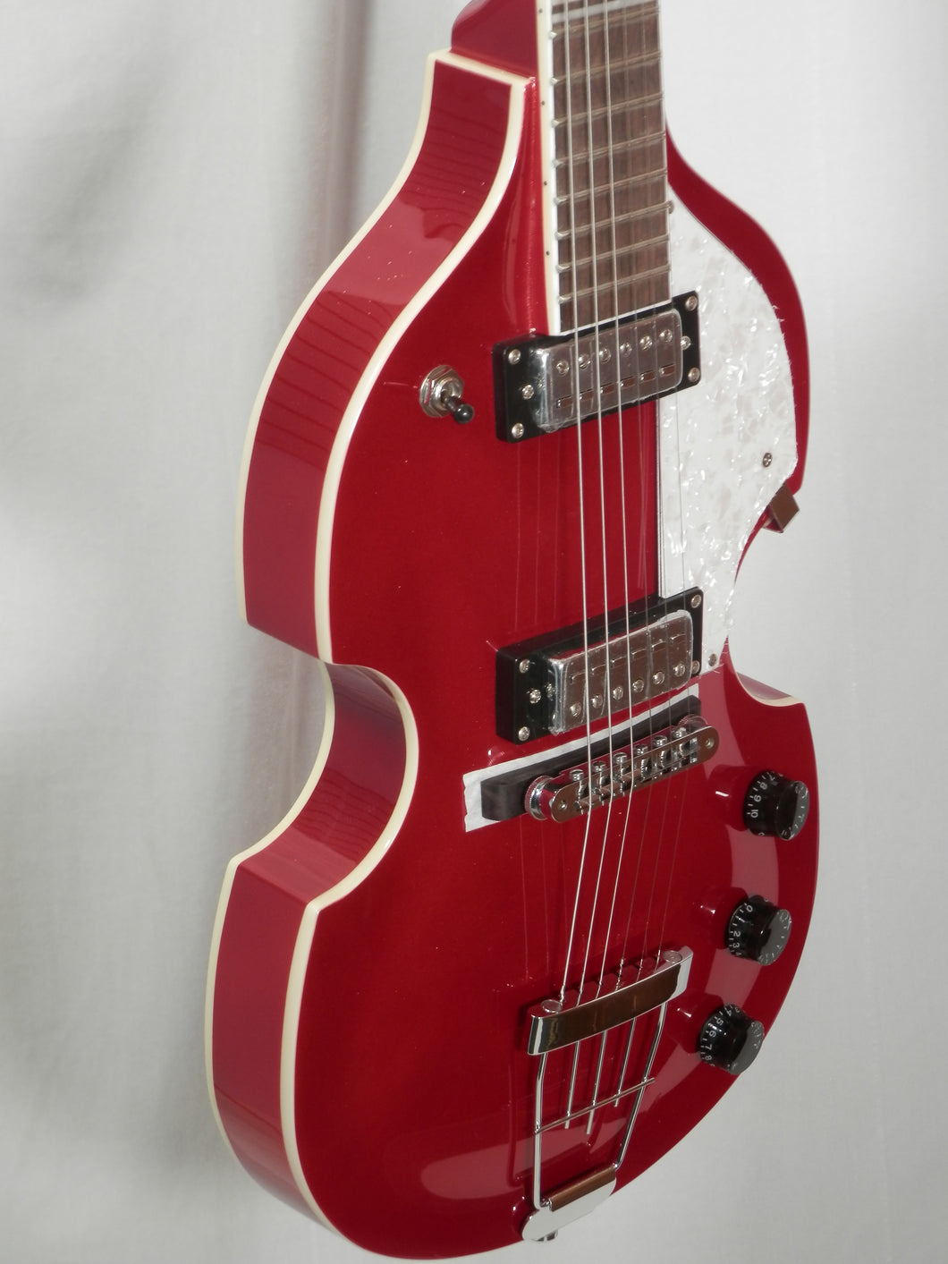 Hofner HI-459-PE-R Ignition Violin Guitar Red