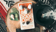 Load image into Gallery viewer, EarthQuaker Devices Spatial Delivery Sample &amp; Hold Envelope Filter V2 guitar effect pedal
