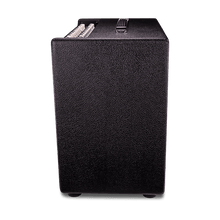 Load image into Gallery viewer, Quilter Aviator Mach 3 1x12 Guitar Combo Amp
